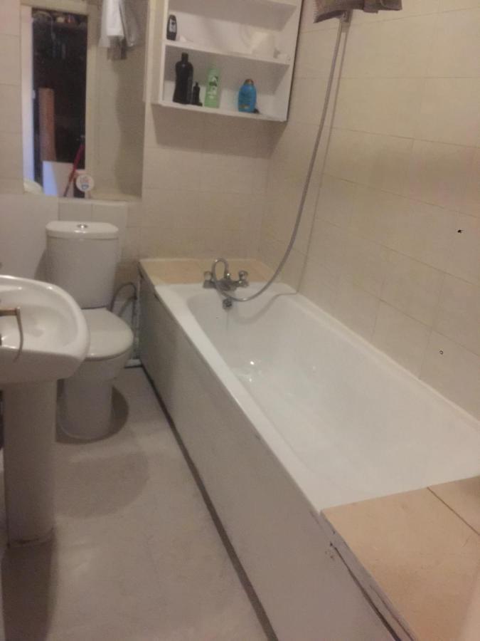 Dach Apartments - Cozy 3 Bed Apartment In Hendon Edgware Extérieur photo